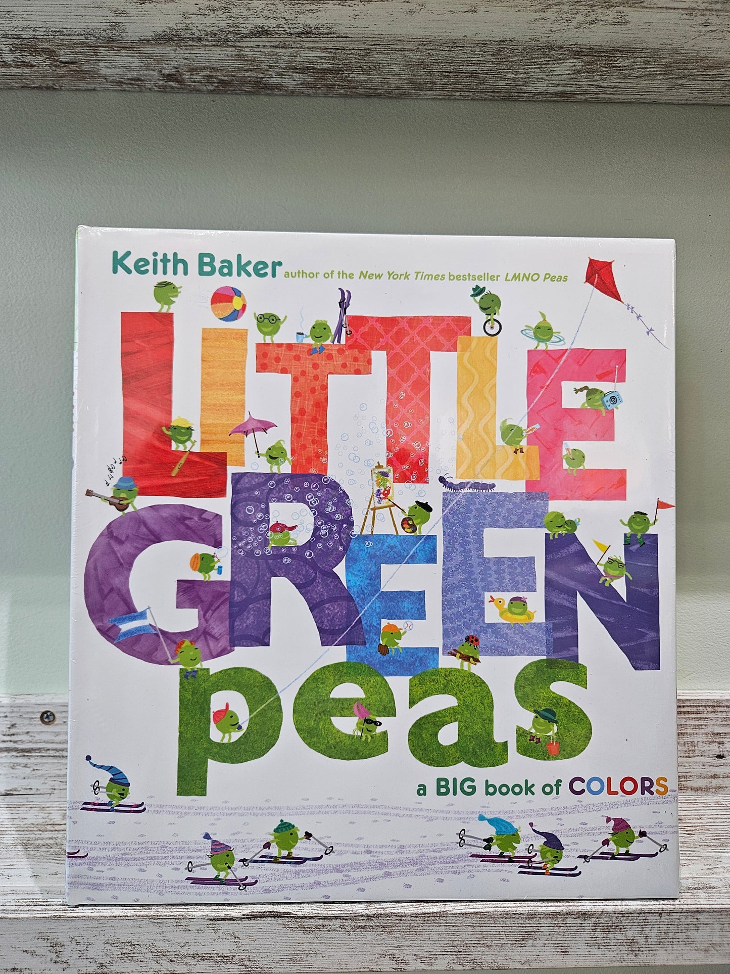 Little Green Peas: A Big Book of Colors